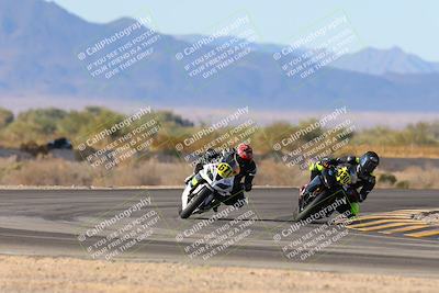 media/Nov-16-2024-CVMA (Sat) [[0e4bb1f32f]]/Race 9-Amateur Supersport Middleweight/